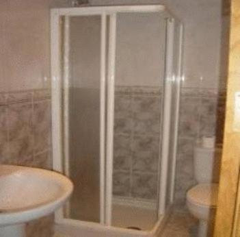 Hostal Emilio Barajas Madrid Exterior photo